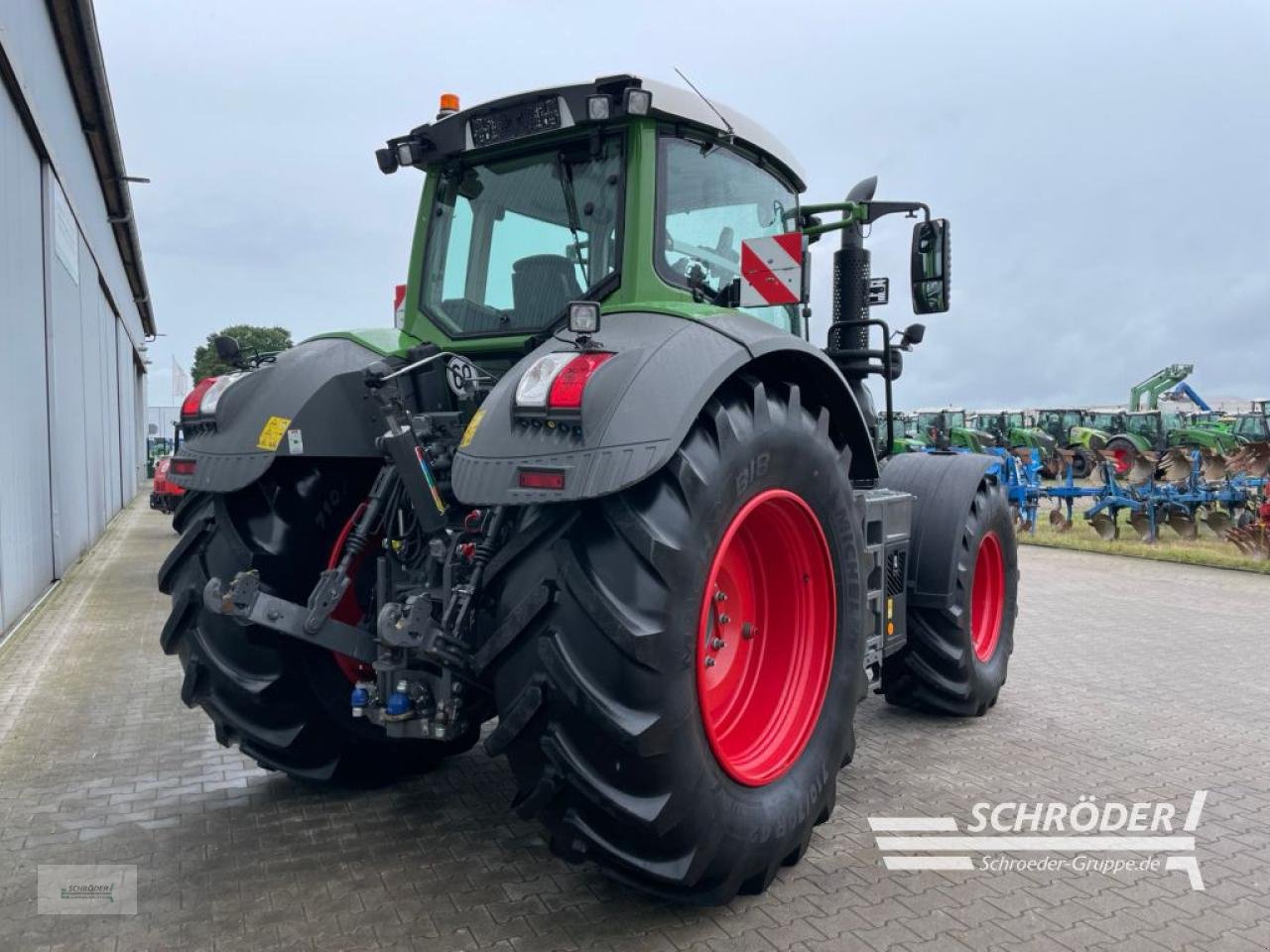Traktor tipa Fendt 828 S4 PROFI PLUS | MOTOR 2024 NEU, Gebrauchtmaschine u Wildeshausen (Slika 3)